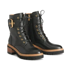 EOS Footwear Ankle Boots><noscript><img width=