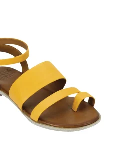 EOS Footwear Sandals><noscript><img width=