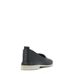 EOS Footwear Sandals><noscript><img width=