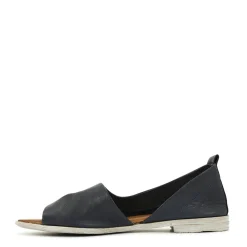 EOS Footwear Sandals><noscript><img width=