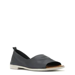 EOS Footwear Sandals><noscript><img width=