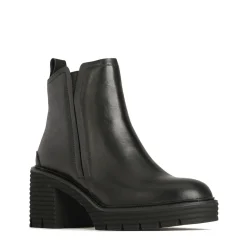 EOS Footwear Ankle Boots><noscript><img width=