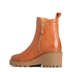 EOS Footwear Ankle Boots><noscript><img width=
