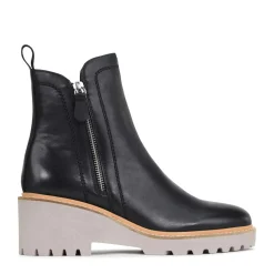 EOS Footwear Ankle Boots><noscript><img width=