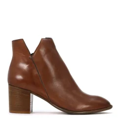EOS Footwear Ankle Boots><noscript><img width=