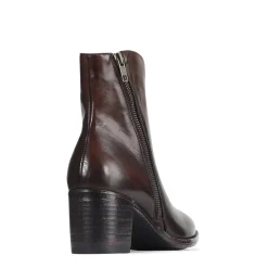 EOS Footwear Ankle Boots><noscript><img width=
