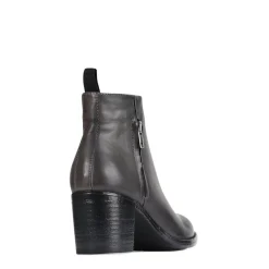 EOS Footwear Ankle Boots><noscript><img width=
