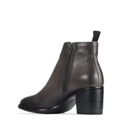EOS Footwear Ankle Boots><noscript><img width=