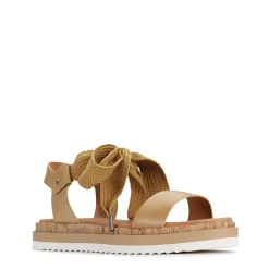 EOS Footwear Sandals><noscript><img width=