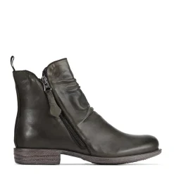 EOS Footwear Ankle Boots><noscript><img width=