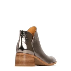 EOS Footwear Ankle Boots><noscript><img width=