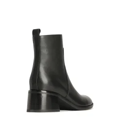EOS Footwear Ankle Boots><noscript><img width=