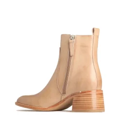 EOS Footwear Ankle Boots><noscript><img width=